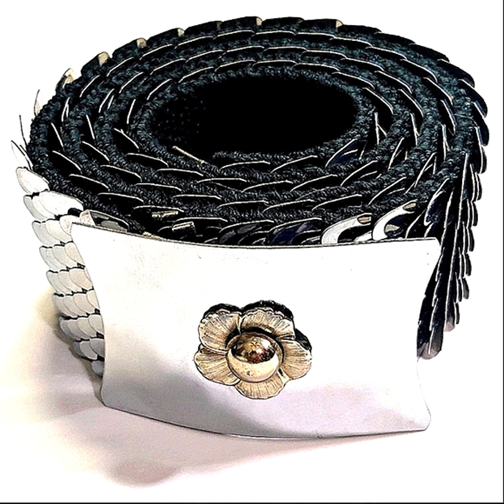 70S "DISCO" Flower Design Snakeskin Metal Fish Scale Stretchy Belt